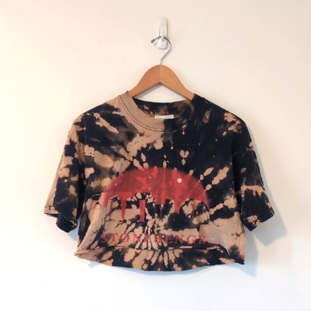 English Heritage Tie-Dye Stonehenge Graphic Crop Top T-shirt Grunge Sz Medium